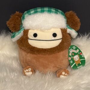 Squishmallow 7.5” Benny the Holiday Christmas Bigfoot NWT